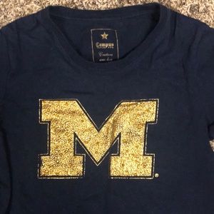 Navy blue/gold University of Michigan tee